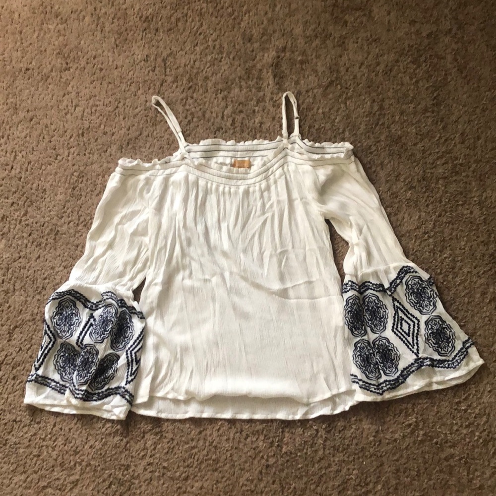 Takara Off-the-shoulder blouse (beach cover-up)